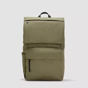 Everlane The ReNew Transit Backpack Kalamata Green [NEW][MSRP:$95]